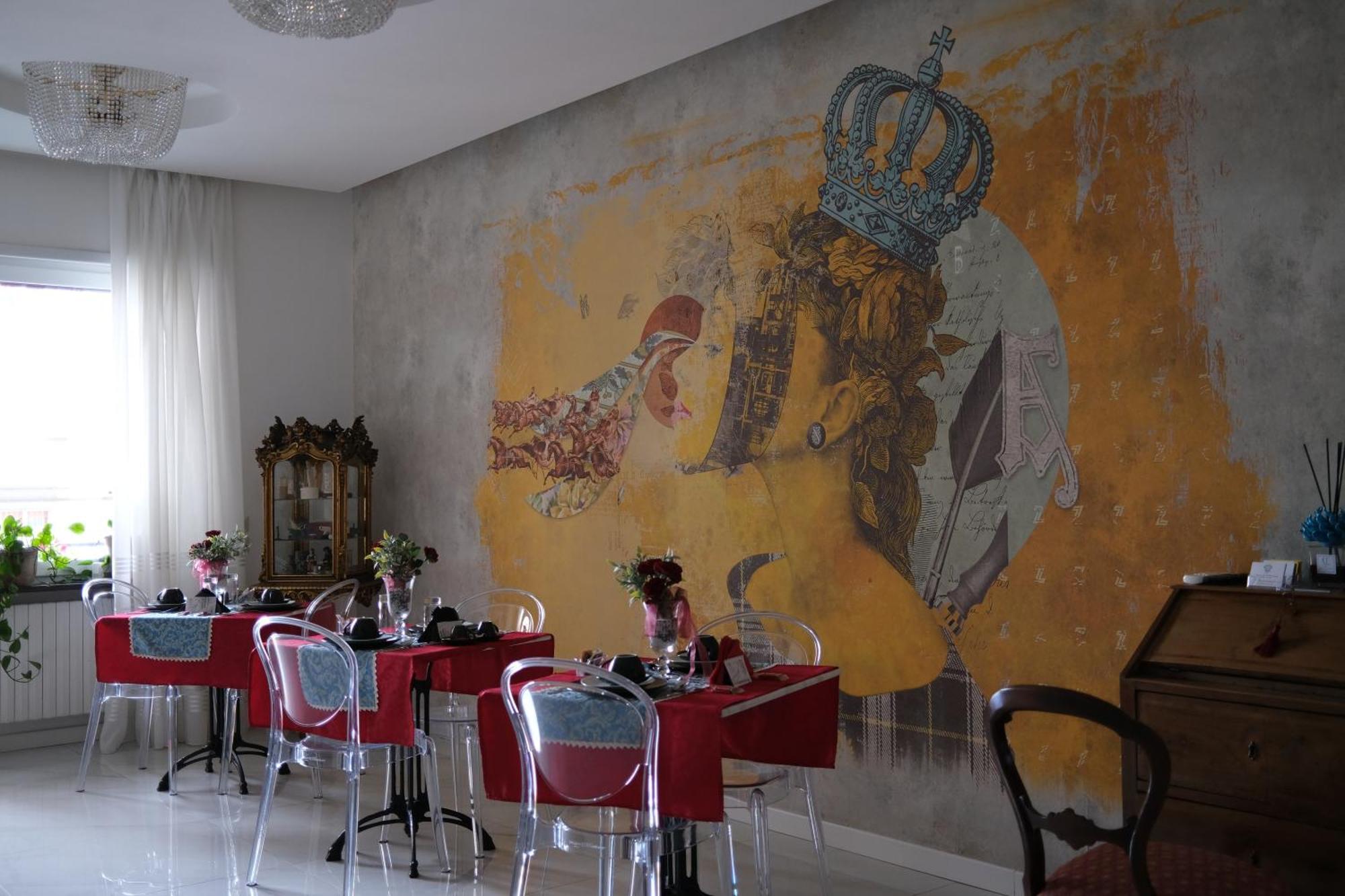 Luxury Charlemagne Bed and breakfast *