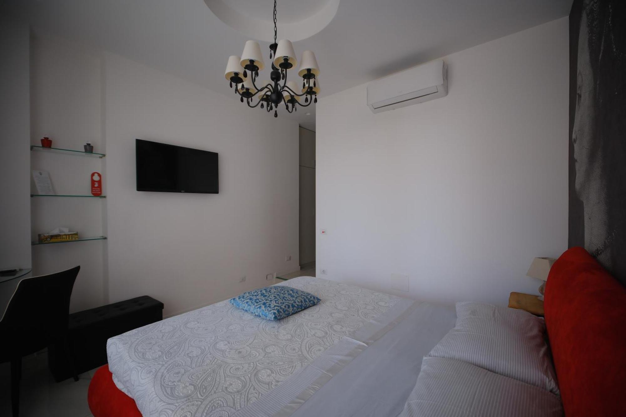 Luxury Charlemagne Bed and breakfast Salerno