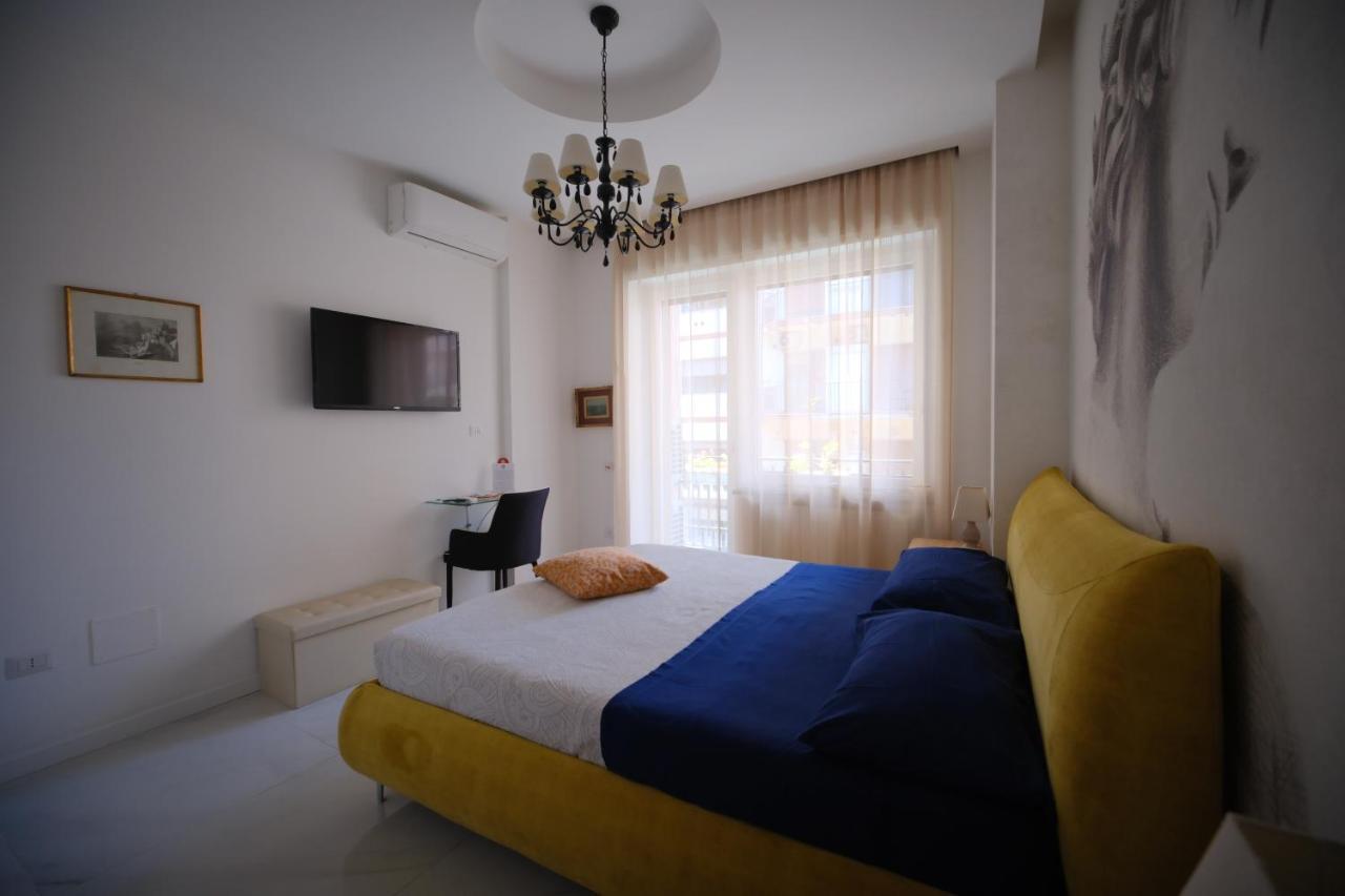 Luxury Charlemagne Bed & Breakfast *